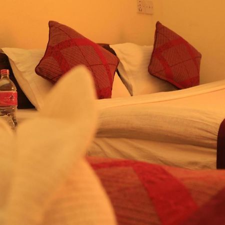 Hotel Royal Image Pokhara Eksteriør bilde