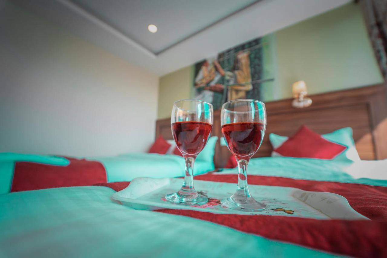 Hotel Royal Image Pokhara Eksteriør bilde