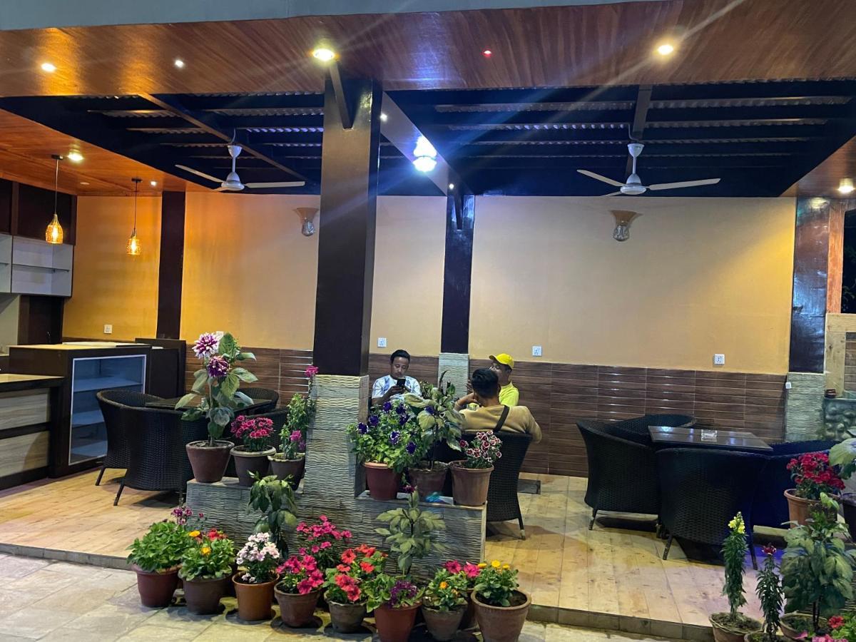 Hotel Royal Image Pokhara Eksteriør bilde