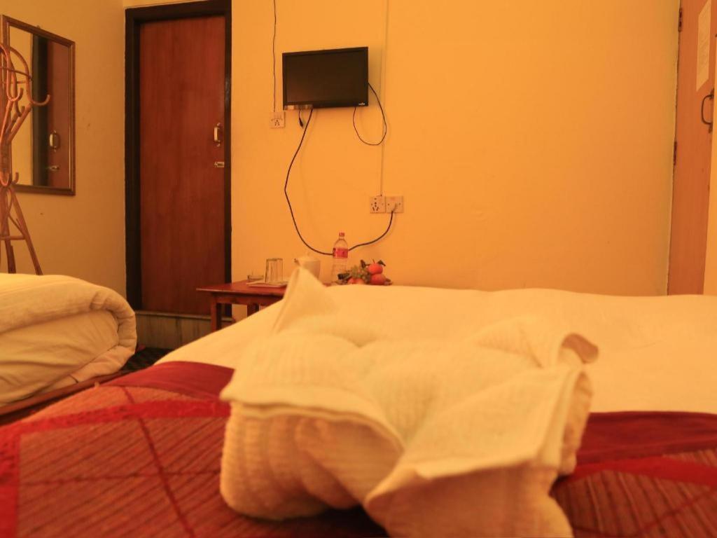Hotel Royal Image Pokhara Eksteriør bilde