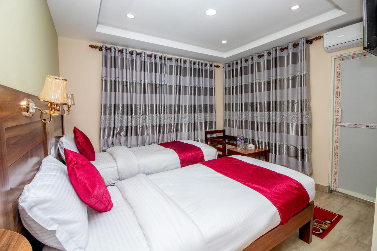 Hotel Royal Image Pokhara Eksteriør bilde
