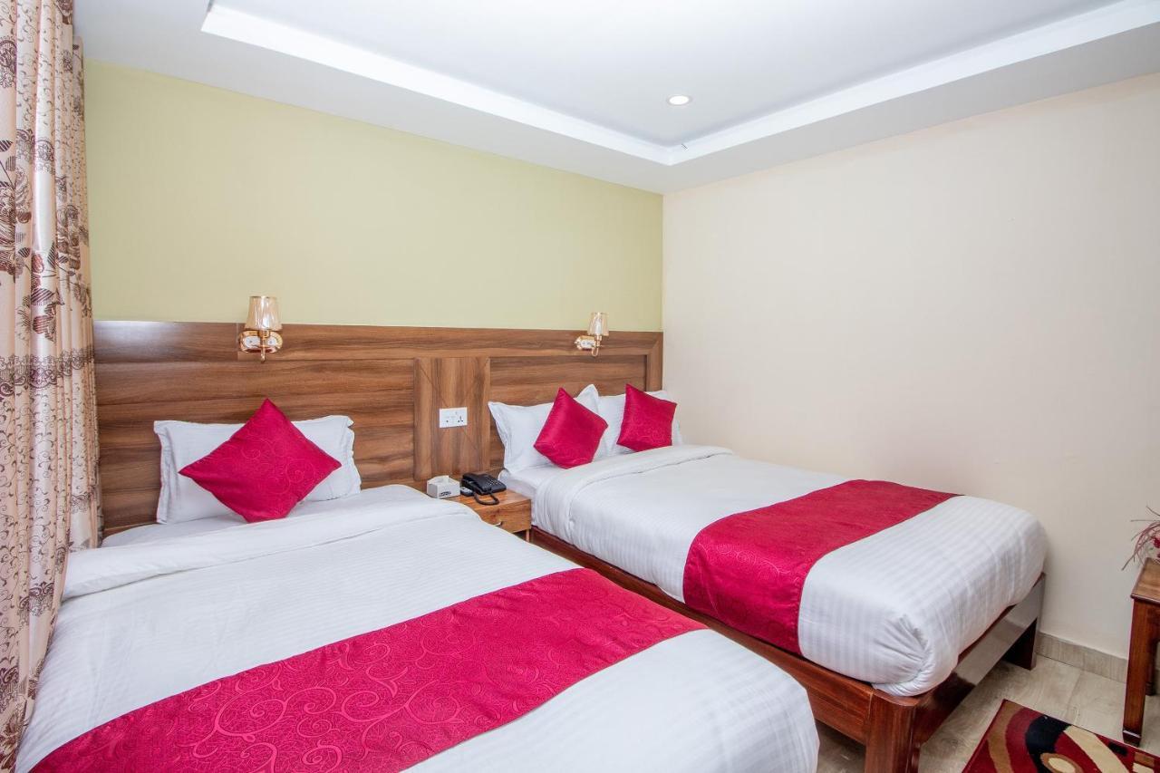 Hotel Royal Image Pokhara Eksteriør bilde
